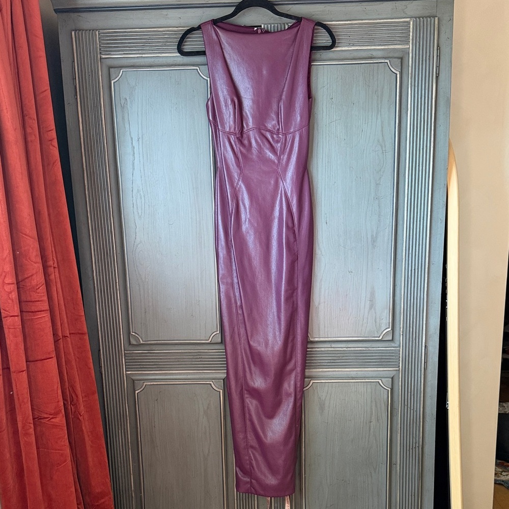 NWT House of CB Sahara dress in Merlot